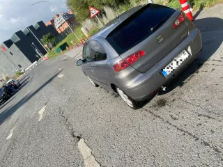 SEAT Ibiza 2004