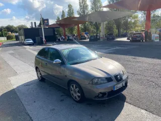 SEAT Ibiza 2004