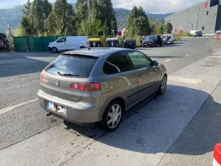 SEAT Ibiza 2004