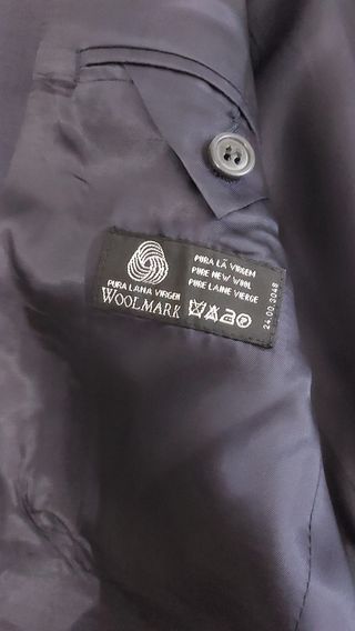 Traje de hombre azul