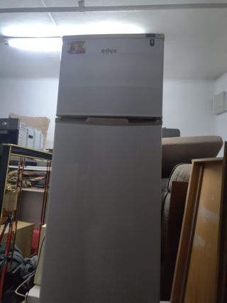 Nevera Edesa 1.70x0.55