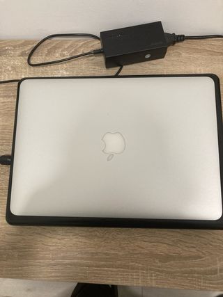 MacBook Air 13 i5 8GB RAM Plata