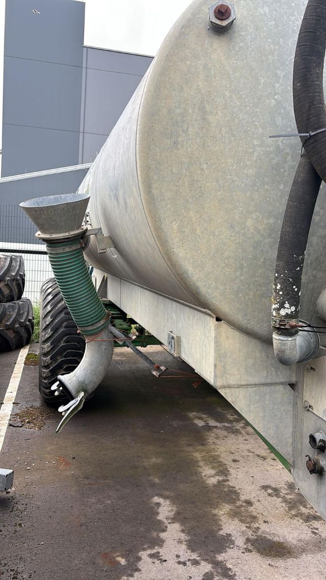 Cuba de purín MAUGUIN