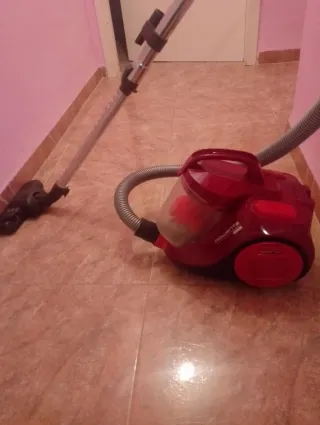 Aspiradora Rowenta Roja