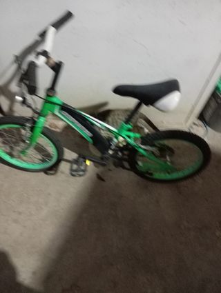 Bicicleta infantil verde California