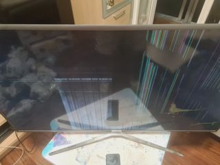 Samsung TV 49 pantalla rota