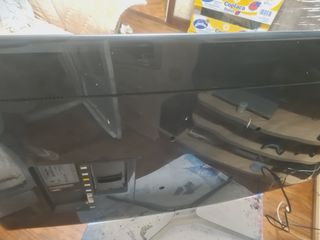 Samsung TV 49 pantalla rota