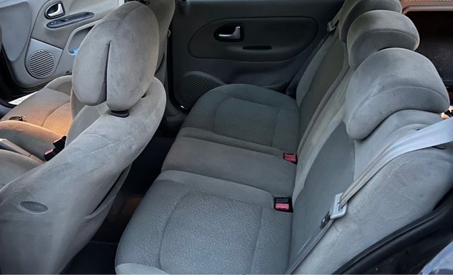 Renault Clio 2003 GLP