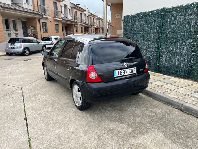 Renault Clio 2003 GLP