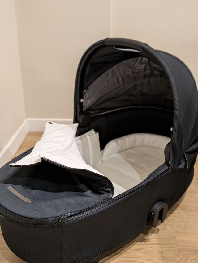 Capazo Cybex Mios Lux Negro
