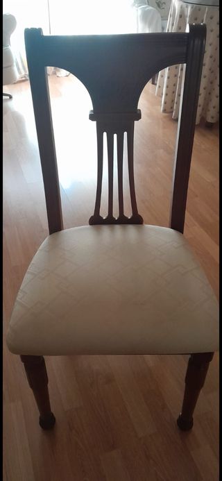 Conjunto de 6 sillas de comedor. 