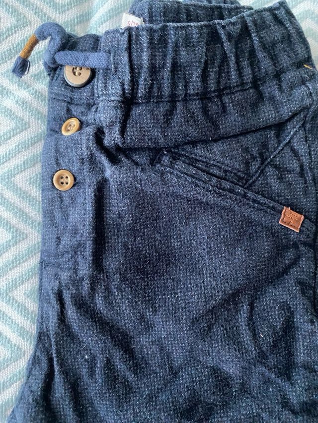 Pantalón niño azul Zara