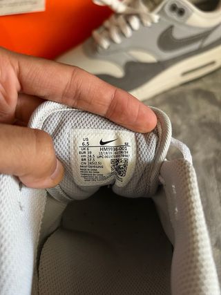 Nike Air Max 1 Photon Dust Wolf Grey Talla 39