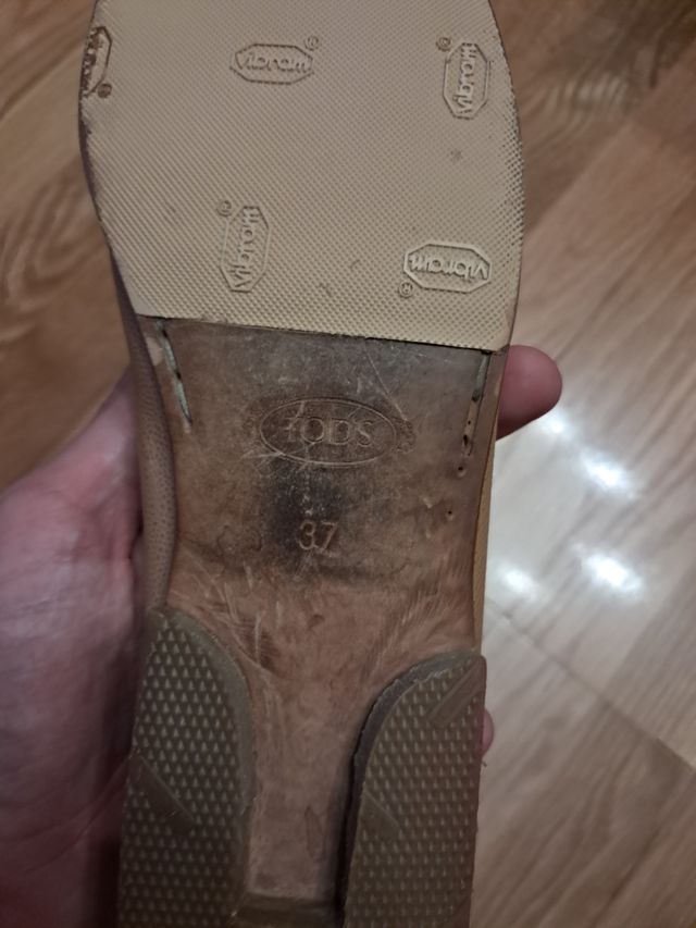 Zapatos planos color beige