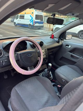 Ford Fiesta 2003
