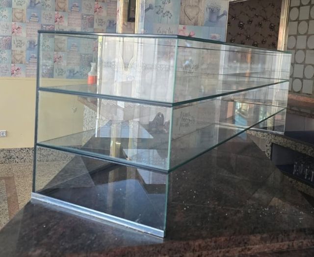 Vitrina expositora de cristal