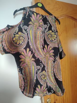 Blusa SAM & LILI Estampado Paisley