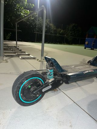 Patinete Cecotec Bongo Y 65
-con papeles incluidos