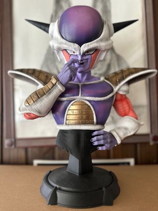 Busto Dragon Ball Frieza