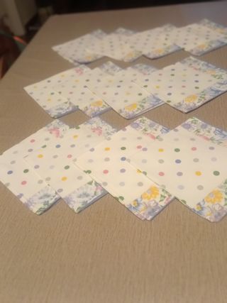 Tovaglioli in cotone con pois colorati