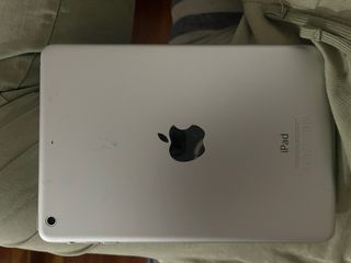 iPad Mini 2 Plata - Excelente Estado