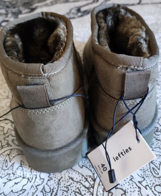 Botas estilo UGG talla 40 nuevas