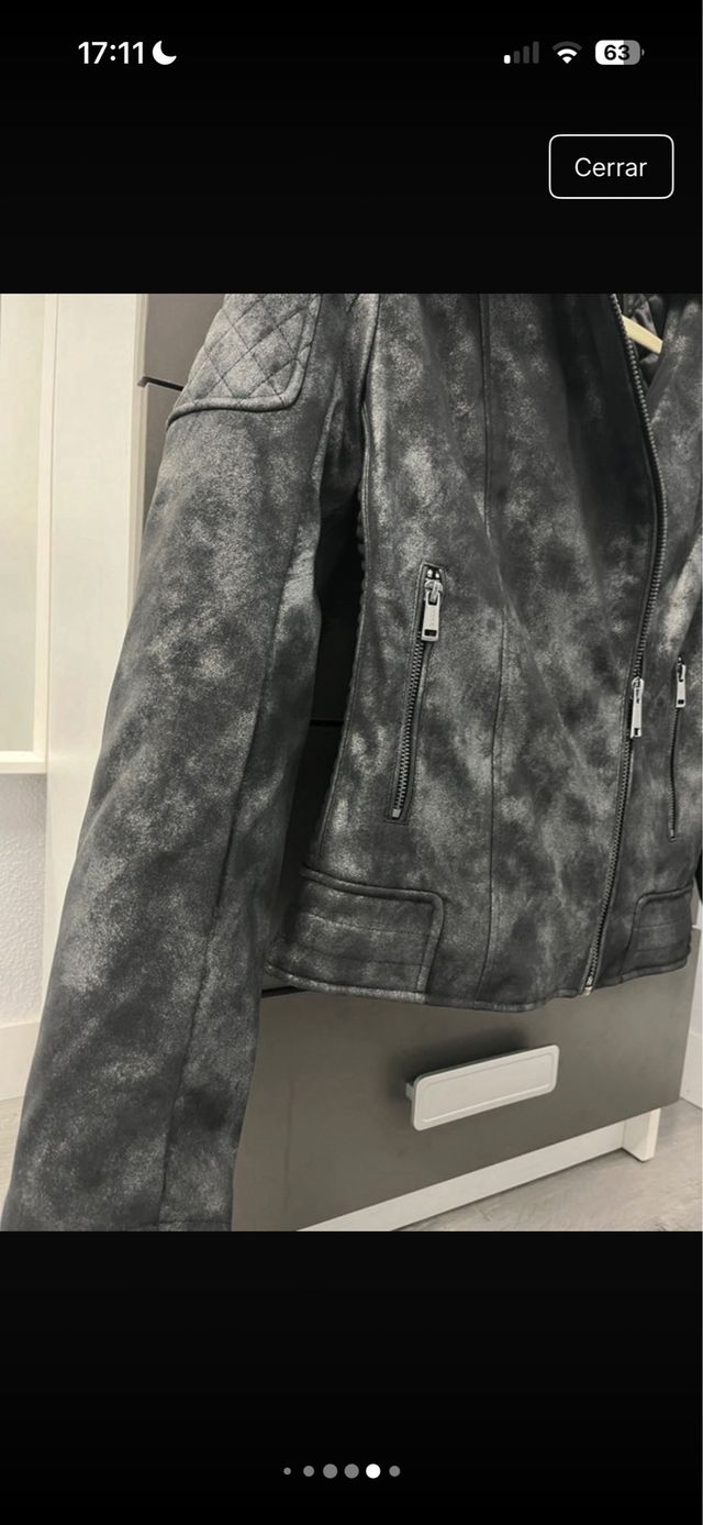 Cazadora Guess Negra Talla S