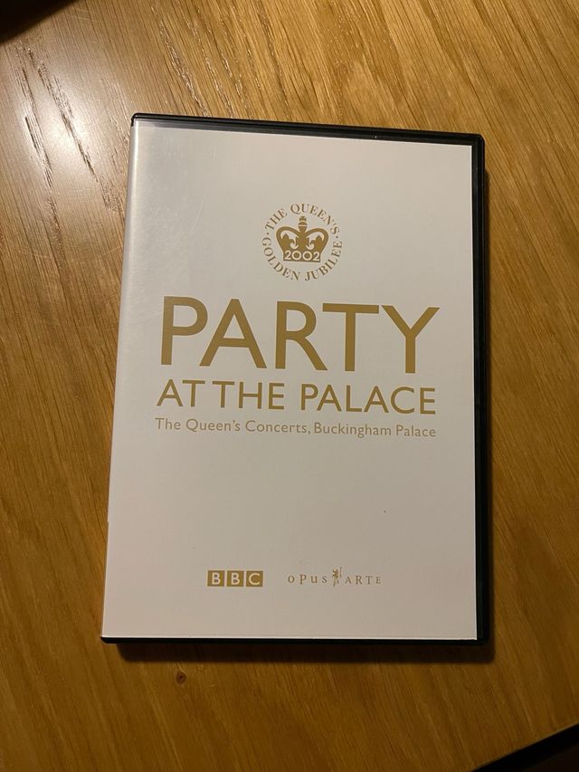 DVD Party At The Palace -The Queen’s Concerts 2002