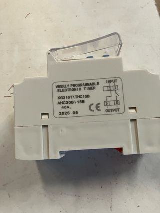 Reloj Programador Carril DIN 12voltios DC