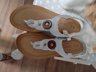 Sandalias plateadas talla 38