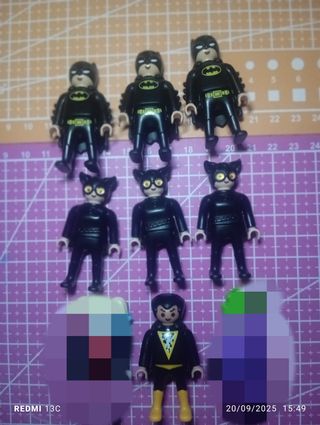 Figuras Playmobil DC Marvel Kinder Sorpresa