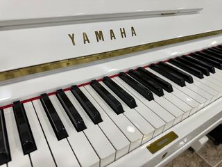 Piano YAMAHA U3 Blanco GARANTIA Y TRANSPORTE