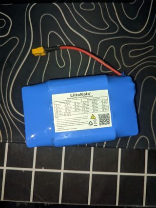 Batería externa patinete eléctrico