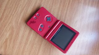 Game Boy Advance SP Edición Rubi