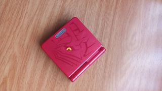 Game Boy Advance SP Edición Rubi