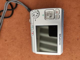 Cámara Olympus X-775 7.1 Megapíxeles