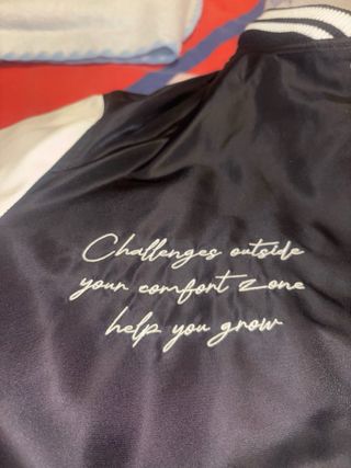 Chaqueta Bomber Zara Negra con Capucha