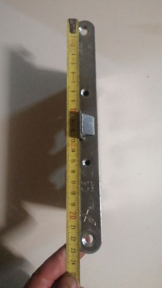 Serratura per porta interna ISEO