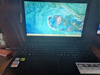 Portátil Acer Aspire 3 (Teclado no funciona)