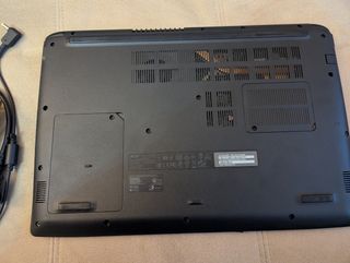 Portátil Acer Aspire 3 (Teclado no funciona)