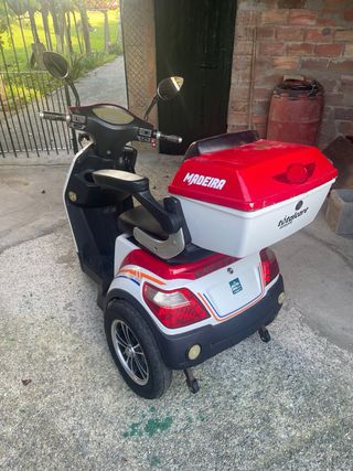 Vehículo eléctrico PMR