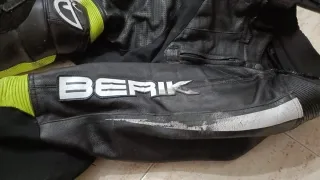 Mono de moto Berik Monza. 2 piezas
