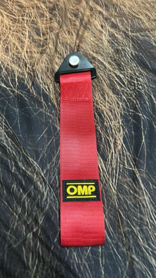 Gancho remolque OMP rojo
