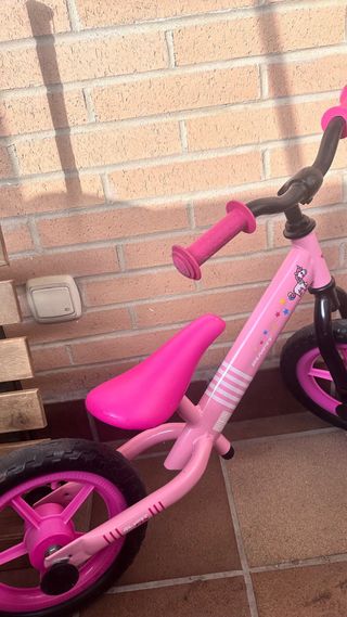 Bici sin pedales rosa unicornio