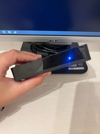 Mini PC Acer + Pantalla
