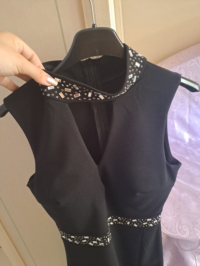 Vestitino nero con perline