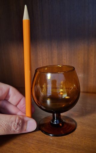 6 copas de licor vintage marrones