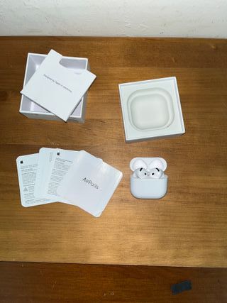 AirPods 4 Apple Blancos