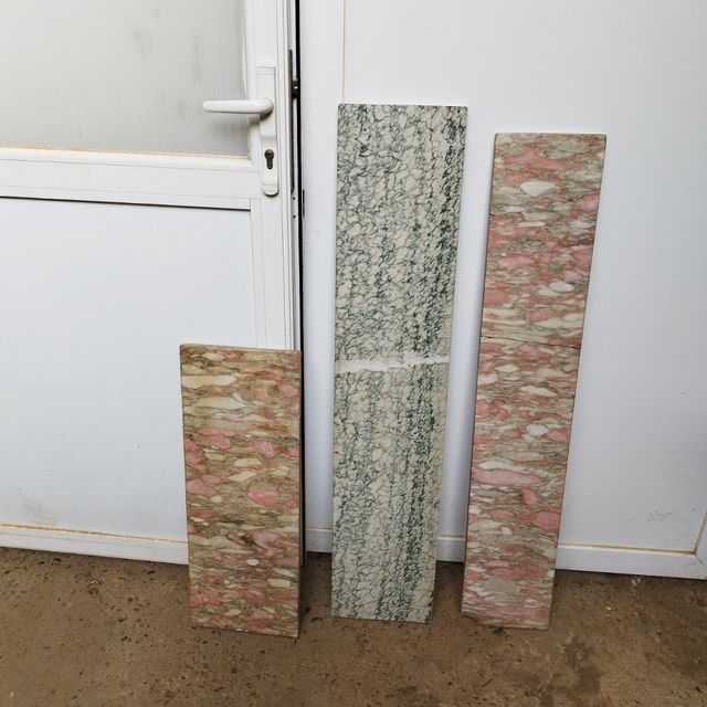 Cubreradiadores de madera y ratán