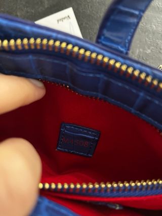 Bolso YSL azul piel efecto cocodrilo. precioso. 